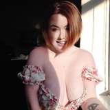 maebry from onlyfans